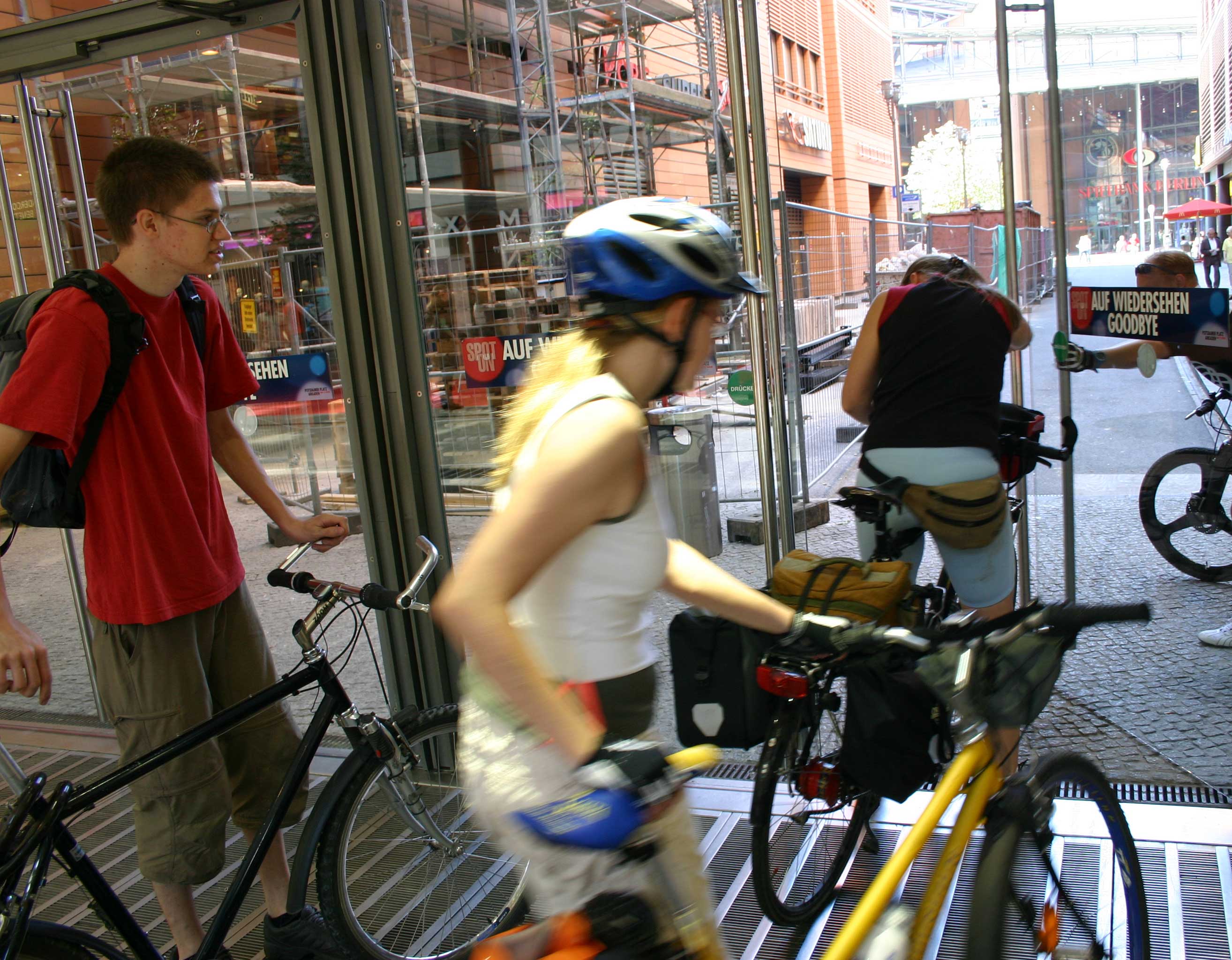 Datei:Mauerradweg-38.jpg